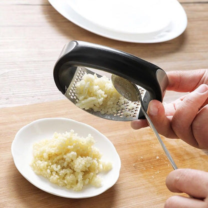  Garlic Presser